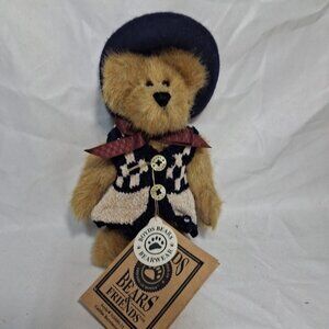Boyds Plush #02000-31 CAITLIN BERRIWEATHER, 7” FOB 2000 Plush Bear Tags